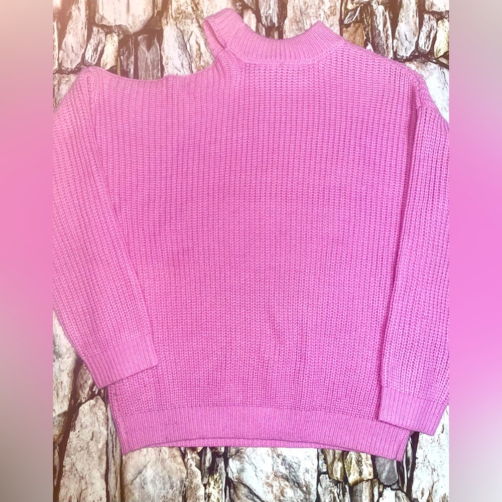 Forever 21 Cold shoulder sweater